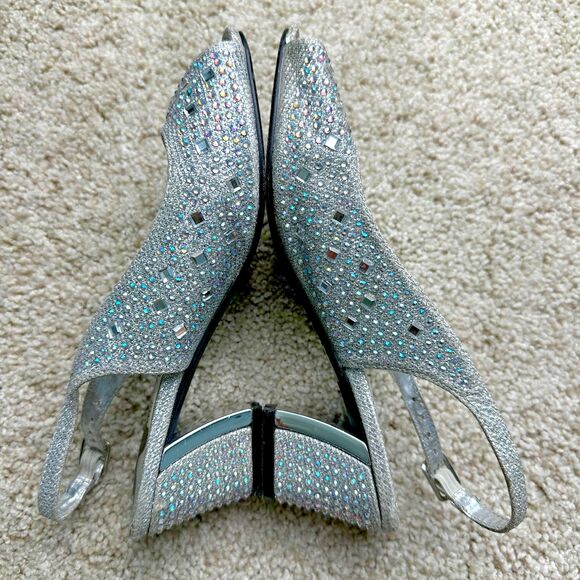 Bella Hanna Rhinestone Slingback Open Toe Special Occassion Heels Girls Size 5.5 - Picture 3 of 3